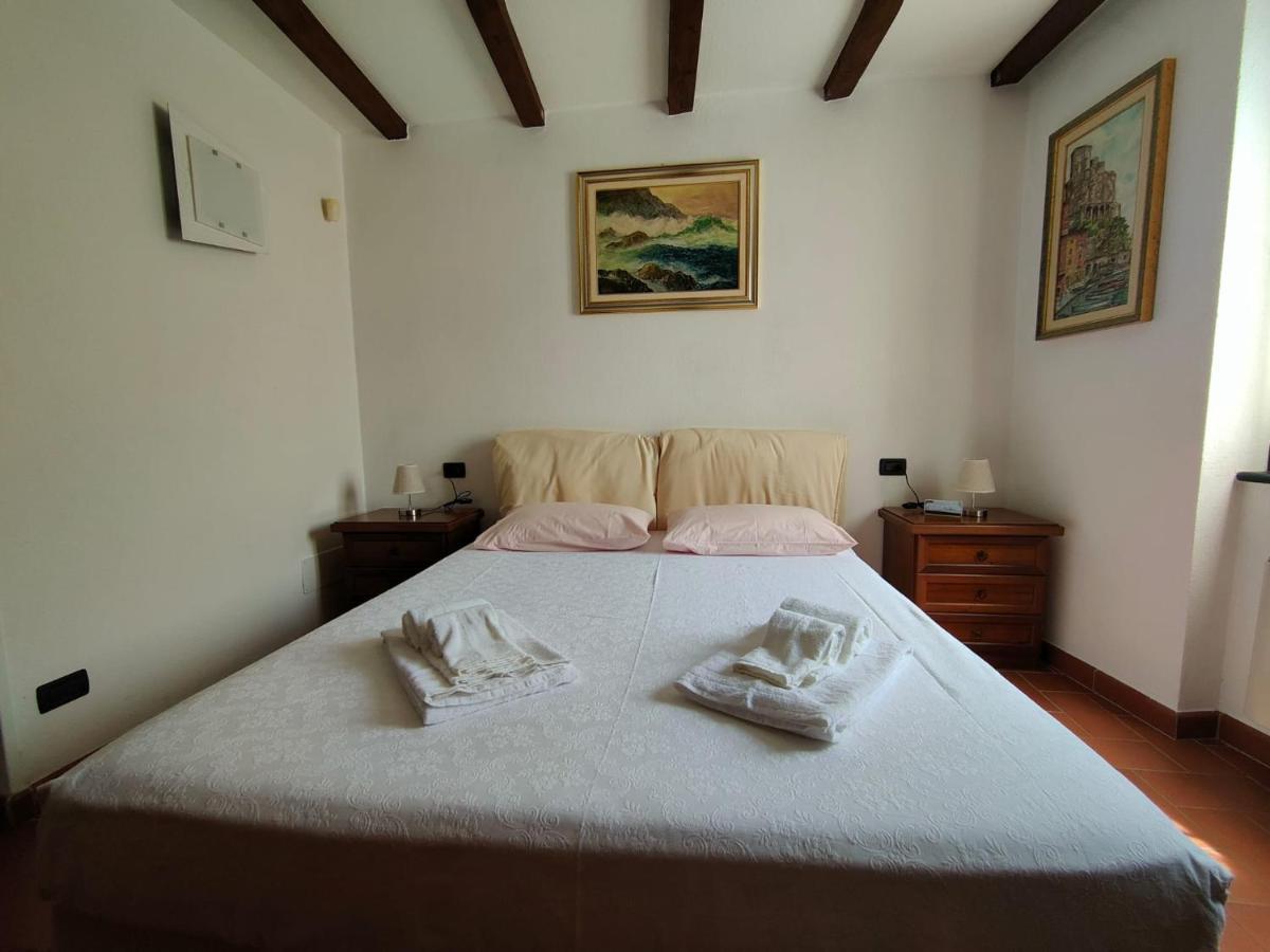 Casa Buon Vento Apartment Леванто Екстериор снимка