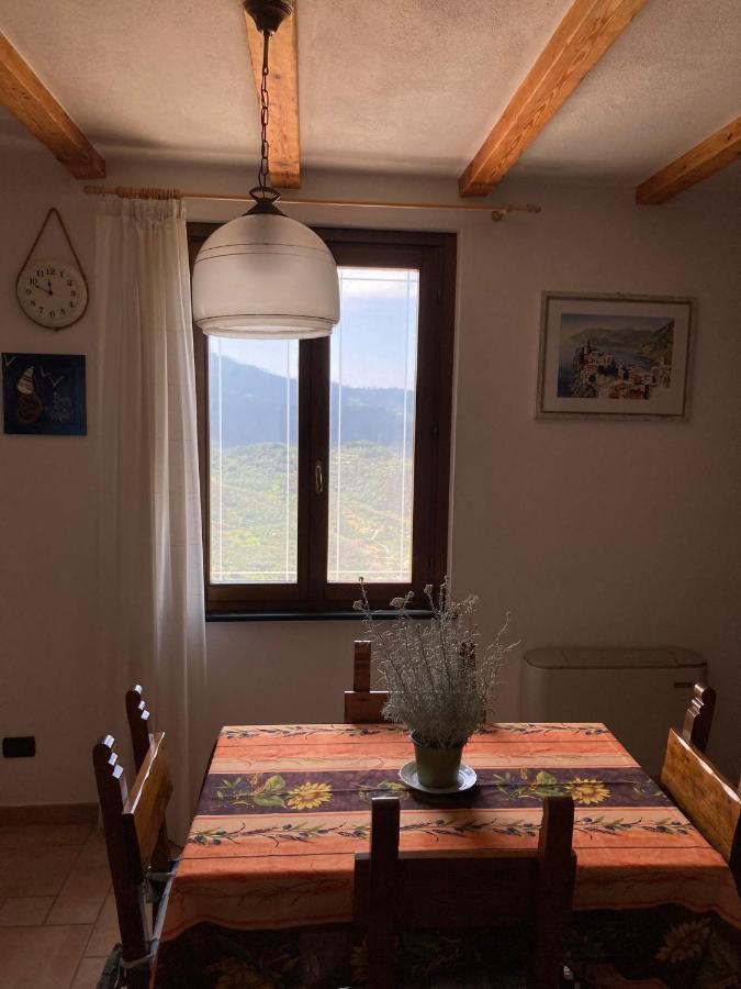 Casa Buon Vento Apartment Леванто Екстериор снимка